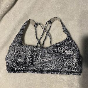 FOUR size 4 lululemon sports bras